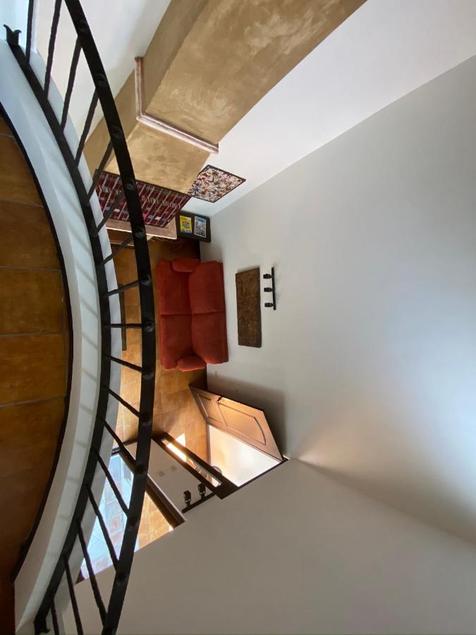 Suite Don Pedro: Hermoso Loft Con Parqueo Gratis! Antigua Eksteriør billede
